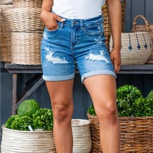 Mia Hi-waisted Mid-length Destroyed Shorts